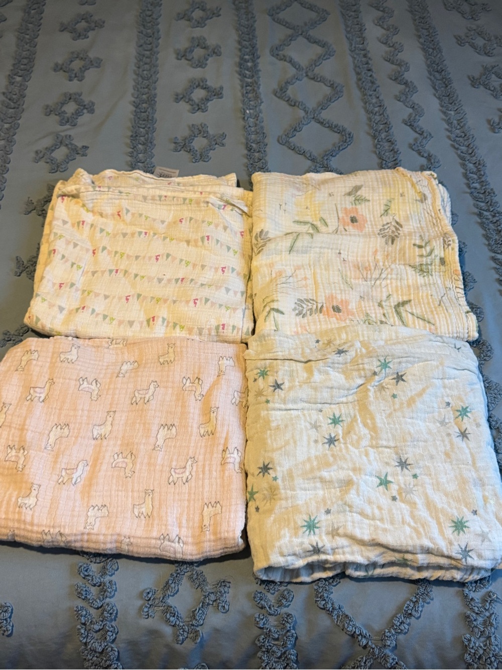 Soft Muslin Baby Swaddle Set